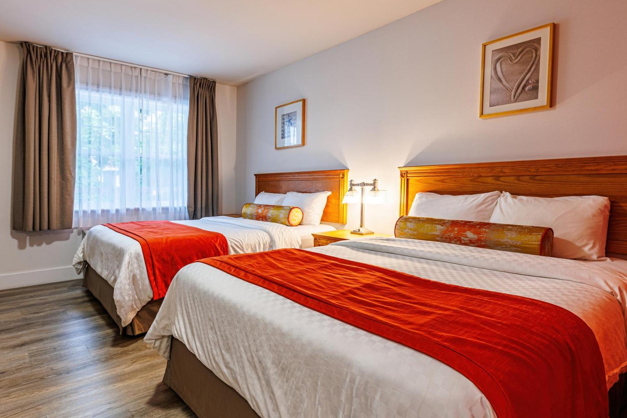 Hotel-Motel Castel De La Mer La Malbaie Bagian luar foto