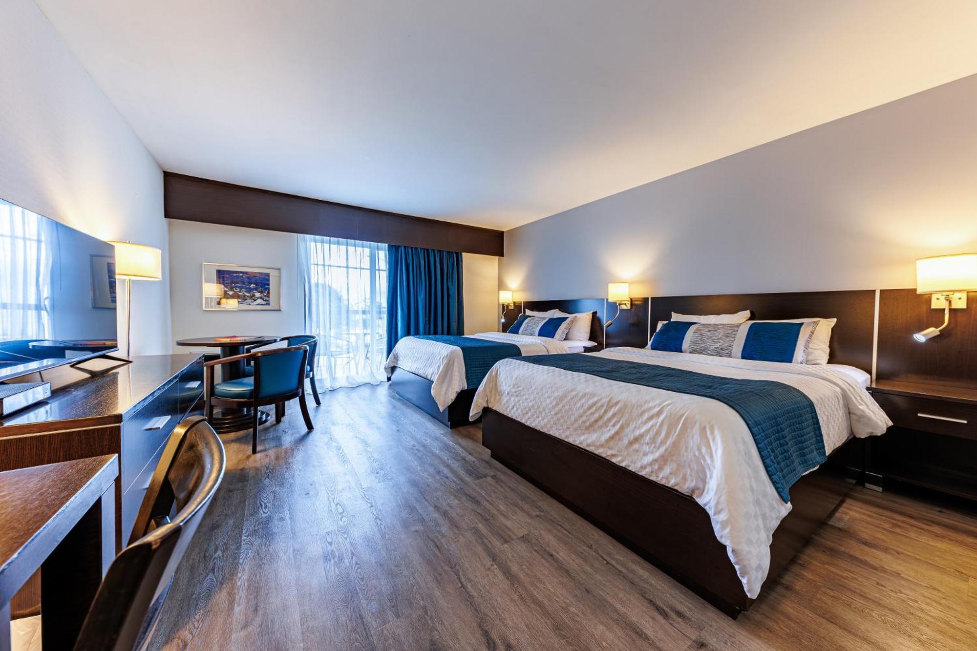 Hotel-Motel Castel De La Mer La Malbaie Bagian luar foto